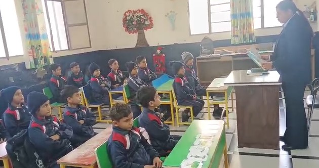 CDS Ambala || Topic - People who help us || Class 1st and 2nd 