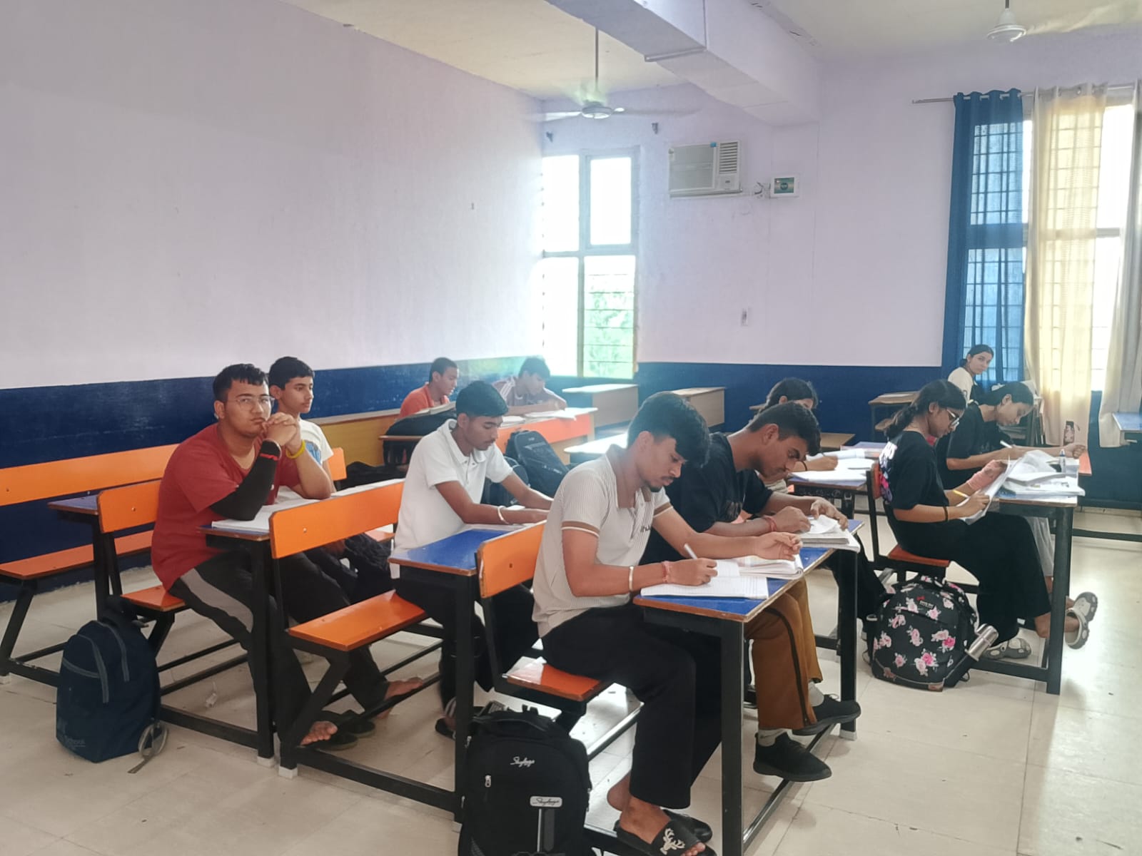 CDS Patiala || Paper crumpling & colouring || Class- 1st to 2nd